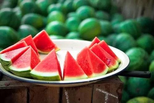 天津网红吃瓜事件真相揭秘,真相大白，揭秘背后真相