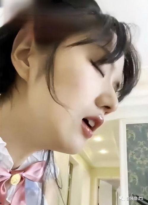 网红吃瓜女王大汗淋漓,揭秘幕后辛酸与人气背后的真相